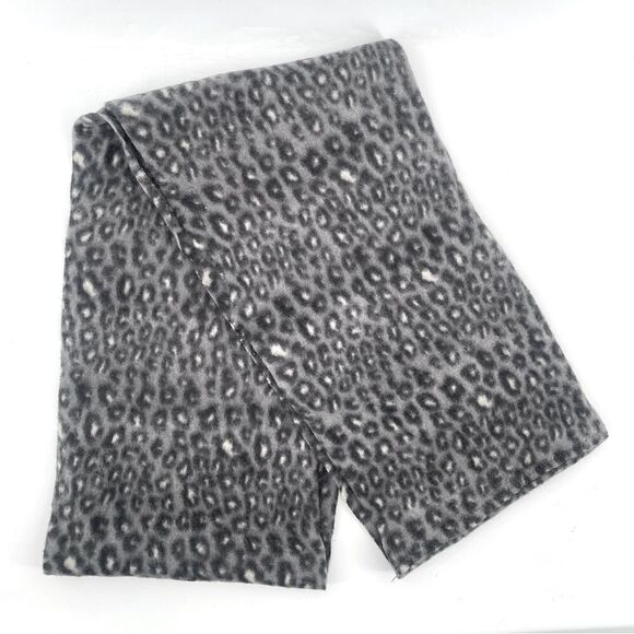 Women’s Gray Black Leopard Print Infinity Fleece Neck Scarf OS - Picture 6 of 6